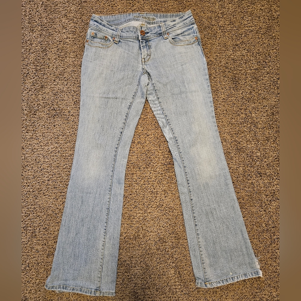 Light blue American Eagle sz 6L